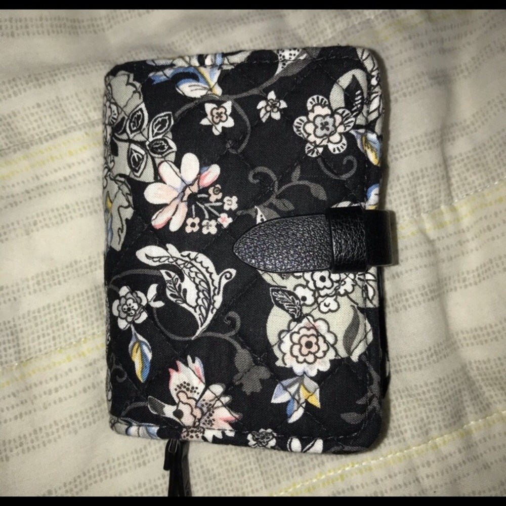 Small RFID wallet